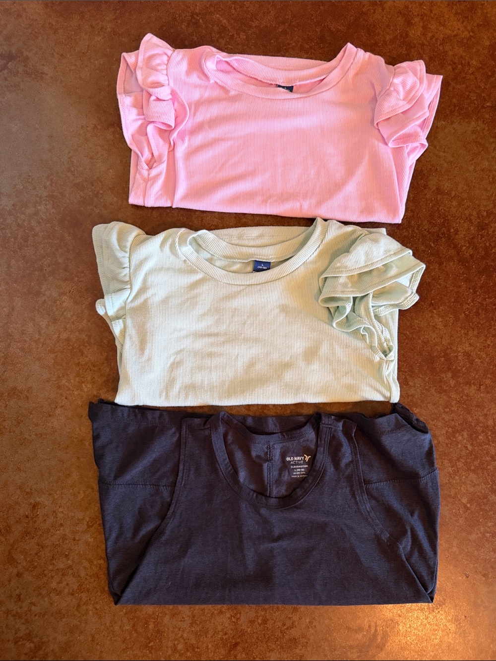 Old Navy Girls Short Sleeve Ruffle Tees & cloud motion tank YL (10-12) Like New